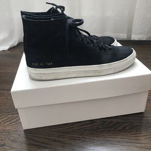 Common Projects Tournament Sneaker (Men’s Size 9)